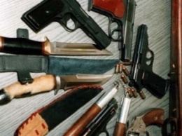 Полиция предлагает черниговцам сдать оружие
