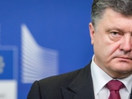 Порошенко: НАТО могло бы извлечь пользу из опыта Украины
