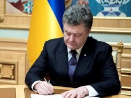 Порошенко написал статью в Wall Street Journal: Украине есть чему научить НАТО