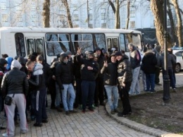 В Харькове суд оправдал директора предприятия, предоставившего транспорт для перевозки "титушек"