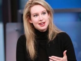 Элизабет Холмс отстранена от работы лабораторий Theranos