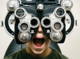 Ученые рассказали, как с помощью разряда тока улучшить зрение