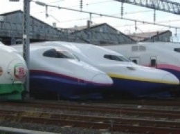 Ливни в Японии стали причиной остановки скоростных поездов