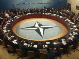 НАТО остается приверженным политике открытых дверей - итоговая декларация