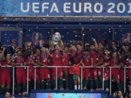 Португалия без Роналду сенсационно выиграла Евро-2016