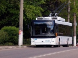 На улицы Симферополя вышли 14 новеньких троллейбусов с автономным ходом