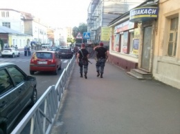 В центре Харькова открыли стрельбу, погиб мужчина