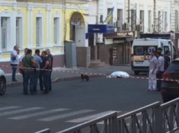 Убийство в центре Харькова: объявлен план Сирена (ФОТО 18+)