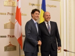 Парубий встретился с министром Канады и пригласил его в Крым