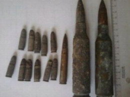 В Новой Каховке гражданин на свалке нашел боеприпасы и ствол от ружья