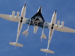 Virgin Galactic начнет испытания туристического космического корабля