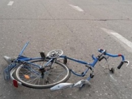 В Чернигове пьяный велосипедист попал под колеса микроавтобуса