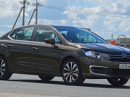 Обновленный седан Citroen C4 приехал в Россию