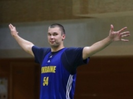 Капитан баскетбольной сборной Украины Фесенко раскритиковал ФБУ