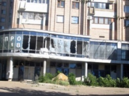 Около 90 процентов бывшей коммерческой недвижимости Луганска, спустя два года оккупации, остаются в руинах (ФОТО)