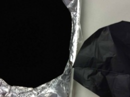 Вантаблэк - самый темный из когда-либо созданных материалов