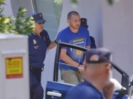 Испанские СМИ опубликовали фотографии задержания Степана Черновецкого