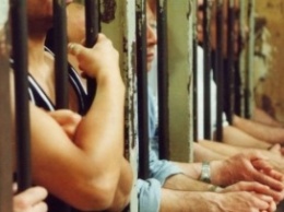 В румынских тюрьмах протестуют заключенные