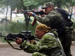 В Донецкой области боевики активизировали обстрелы по всему периметру линии разграничения