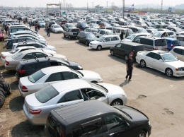 "Автостат": Продажи подержанных легковых машин в России упали в мае на 30%