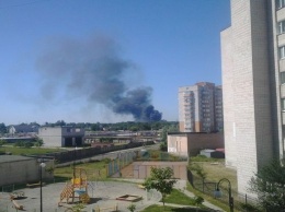Пожар под Киевом: горит склад пенопласта