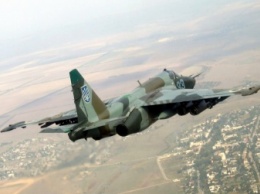 В Хмельницкой обл. самолет Су-25 загорелся в воздухе, пилот катапультировался