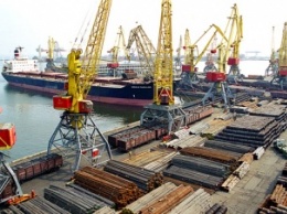 Генпрокуратура: в Ильичевском порту наладили поставки в Крым в обход таможни