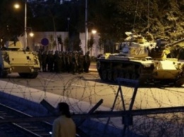 Турецкие военные заявили о захвате власти в стране