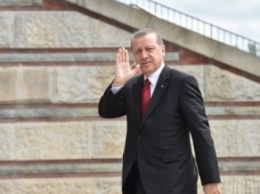 Спектакь Эрдогана про "глухонемых" путчистов удался - аналитик
