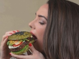 Этот гамбургер содержит 50 суперпродуктов