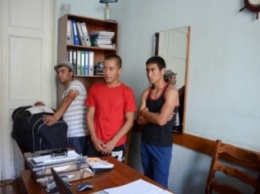 В Ялте за незаконную торговлю привлекли к ответственности граждан Республики Узбекистан