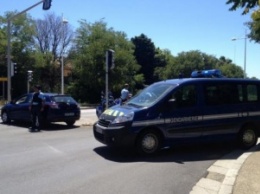 Во Франции арестовали захватившего отель мужчину