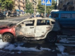 В Киеве от взрыва машины погиб известный журналист Павел Шеремет