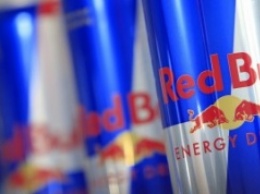 Жительница Британии потратила более 31 тысячи долларов на Red Bull за 11 лет
