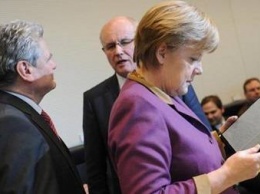 Компьютер канцлера Германии атаковали хакеры - Bild