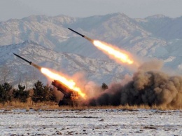 КНДР запустила 3 ракеты малой дальности