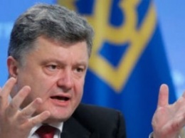 Глава ВСУ: "Новая" Конституция вечером должна оказаться в руках Порошенко
