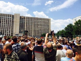 В Донецке собрался митинг против войны (видео)