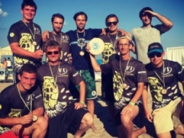 Команда из Черноморска завоевала главный приз чемпионата по алимату (фото)