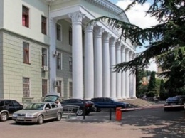 Прокуратура нашла коррупционный фактор в акте назначения перевозчиков ялтинской горадминистрацией