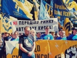 Что стоит за смычкой "Азова" и профсоюзов?