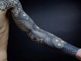 Ученые: Состав чернил для татуировок может вызвать рак