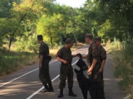 Одесский полицейский снял штаны прямо на Трассе здоровья (фото)