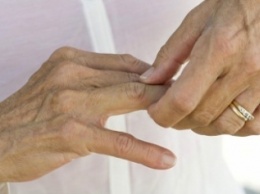 Ученые раскрыли причину хруста в пальцах