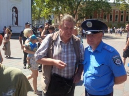 Одесский «евромайдановец» рассказал, как его пытались заколоть ручкой на Думской площади