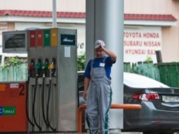 Розничные продажи бензина через украинские АЗС в июне сократились на 7,7%