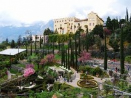 Италия: В садах императрицы Сисси открылся Сад влюбленных
