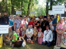 Каменские паломники добрались в Киев и участвуют в крестном ходе