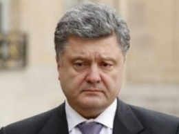 Порошенко и Гройсману повысили зарплату