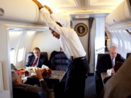Самолет Обамы попал в зону турбулентности по пути в Вашингтон